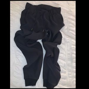 LULULEMON On the Fly Jogger